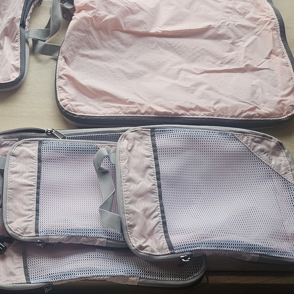 Pink Travel Packing Cubes Set - Picture 3 of 3